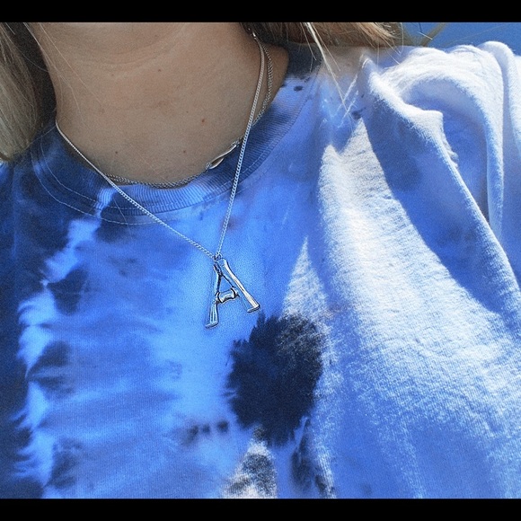 ✨HP✨ Custom Bamboo Initial Necklace 🦋 - Picture 3 of 7